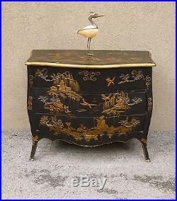 A Mesmerizing MID Century Vintage Italian Chinoiserie Japanned 3 Drawer Chest