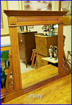 Antique 3 Drawer Vanity Chest With Fixed Mirror And Wheels