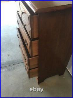 Antique Vintage Maple Wood 4 Drawers Bachelors Chest Dresser