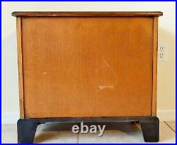 Beautiful Antique/Vtg Burl Wood Side/End Table Nightstand Chest of Drawers