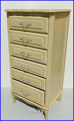 Beautiful Antique/Vtg French Provincial Lingerie Chest of 6 Drawers Dresser
