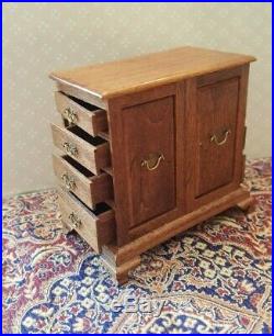 Dollhouse miniature very rare 18th c. Chest of 8 drawers by Jim Hall, signed