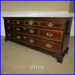 Drexel Banded Mahogany 18th Century Classics Dresser, 10 Drawer Low Chest (a)