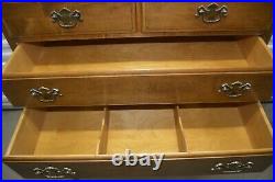 Ethan Allen Heirloom Chest 6 Drawers Maple Casters 10-5304 211 Nutmeg circa 1984