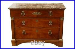 Henredon Historic Natchez Collection Chest of Drawers