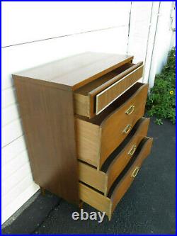 Mid Century Modern Chest of Drawers by Bassett Furniture 9525