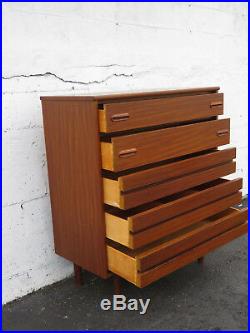 Mid Century Modern Chest of Drawers by Detroit Furniture Distributing Co 9035