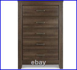 Signature Design by Ashley Juararo 5-Drawer Chest Dark Brown