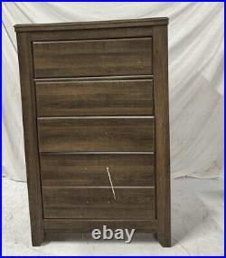 Signature Design by Ashley Juararo 5-Drawer Chest Dark Brown