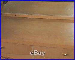 Vintage Bassett Furniture Chest Six Drawers Vanity Dresser with Mirror Bedroom