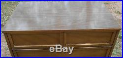 Vintage Chest of Drawers Dresser by Dixie Highboy 940-7 Mid Century Modernism