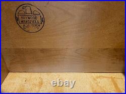 Vintage Heywood Wakefield Kohinoor 4 Drawer Mid-Century Modern Kohinoor Chest