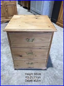 Vintage Solid Pine Small Chest Of Three Drawers Bedside Cabinet